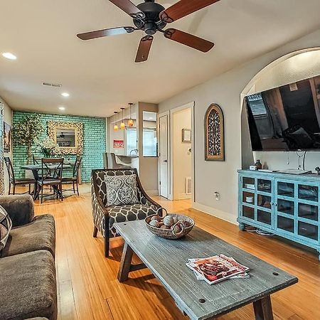 Quiet Plaza Two Bedroom 2 Bathroom Kansas City Esterno foto